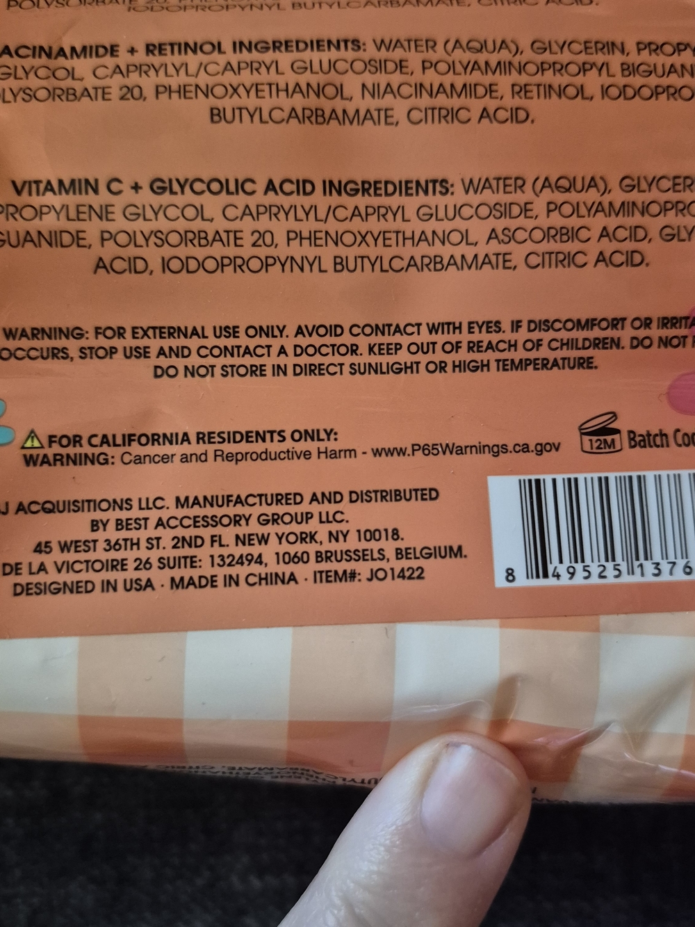 Betsey Johnson Pink Cleansing Facial Wipes - 8Pack (240 Wipes Total) - Picture 6 of 11